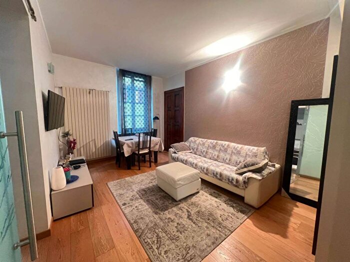 Appartamento trilocale in affitto in Via San Martino, Centro Storico, Moncalieri