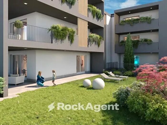 Appartamento quadrilocale in vendita in Via Giovanni Boccaccio, Mozzo