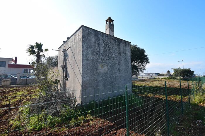 Casa bilocale in vendita in Via Cozze, Conversano