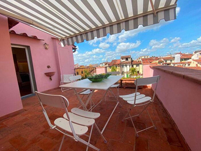 Casa trilocale in affitto in Via dei Ginori, Duomo, Firenze