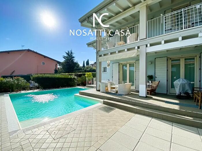 Casa con 6 locali in vendita in Polpenazze