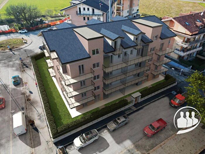 Appartamento trilocale in vendita in Viale Chiambretto, Druento