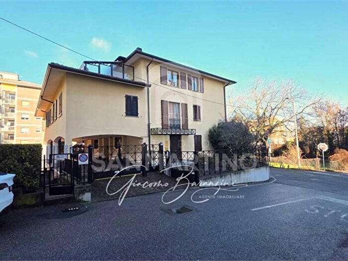 Appartamento monolocale in affitto in Via Montorfano, Biumo Inferiore Superiore, Varese