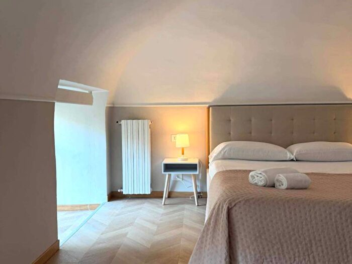 Appartamento bilocale in affitto in Piazza Vittorio Veneto, Giardini Reali, Torino