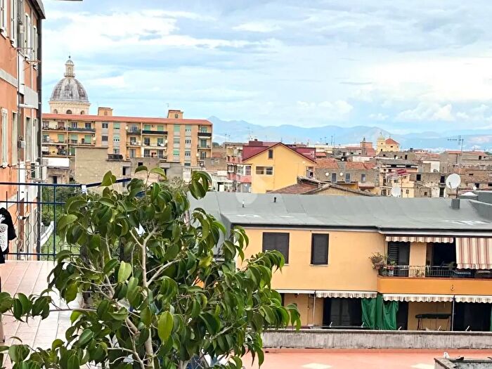 Appartamento quadrilocale in affitto in Via Milano, Acerra