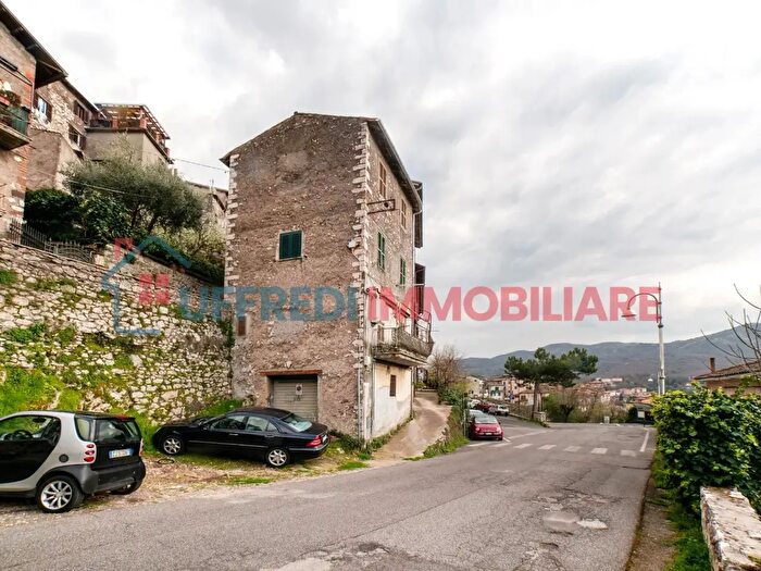 Casa trilocale in vendita in Via Rossi, Segni