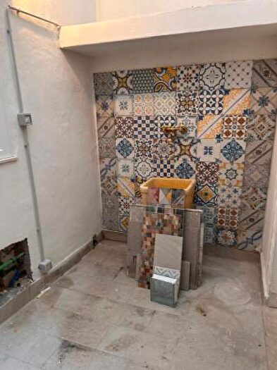 Appartamento quadrilocale in vendita in Via del Teatro, Siracusa