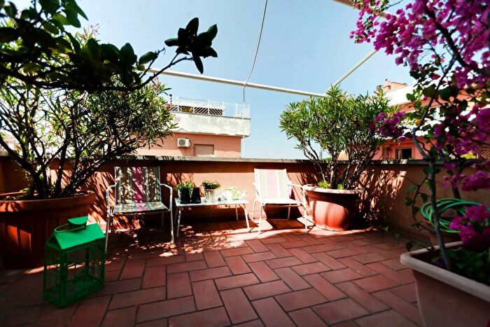 Appartamento quadrilocale in vendita in Via Carlo Pirzio Biroli Ciampino, Ciampino