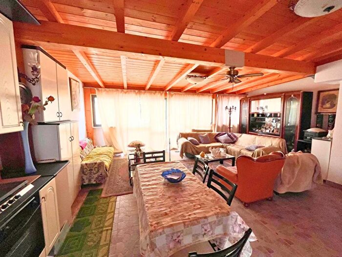 Casa trilocale in vendita in Vico III Milano, San Severo