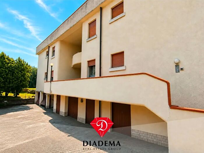 Appartamento trilocale in vendita in Cristoforo Colombo, Mornago