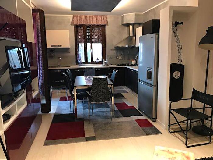 Appartamento trilocale in affitto in Via Cipresso, Bastia, Bastia Umbra