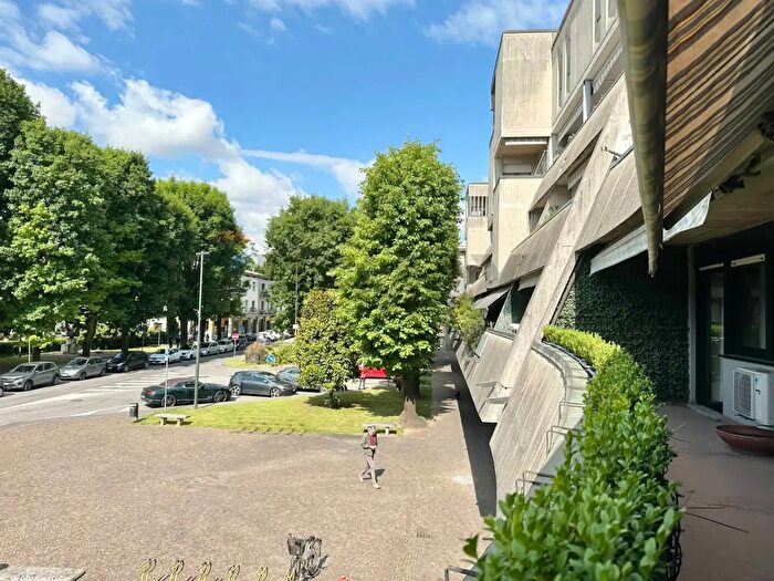 Appartamento con 5 locali in vendita in Via Manzoni, Dalmine