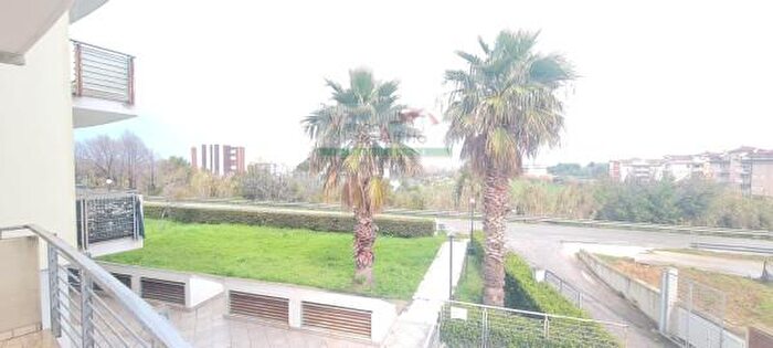 Appartamento trilocale in vendita in Via della Stazione, Vasto