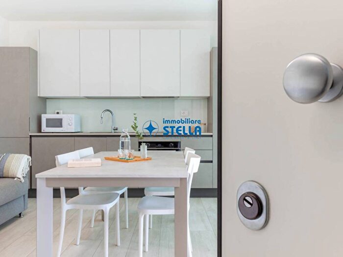 Appartamento trilocale in affitto in Via Vittorio Veneto, Lido Est, Jesolo