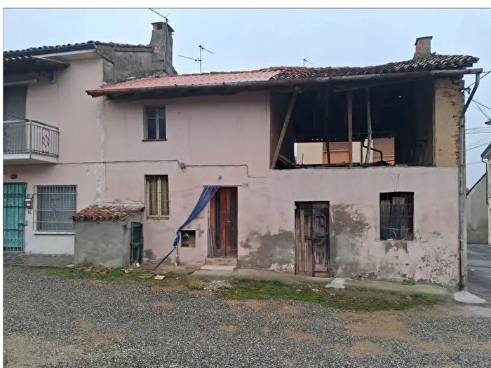 Casa bilocale in vendita in Chignolo Po