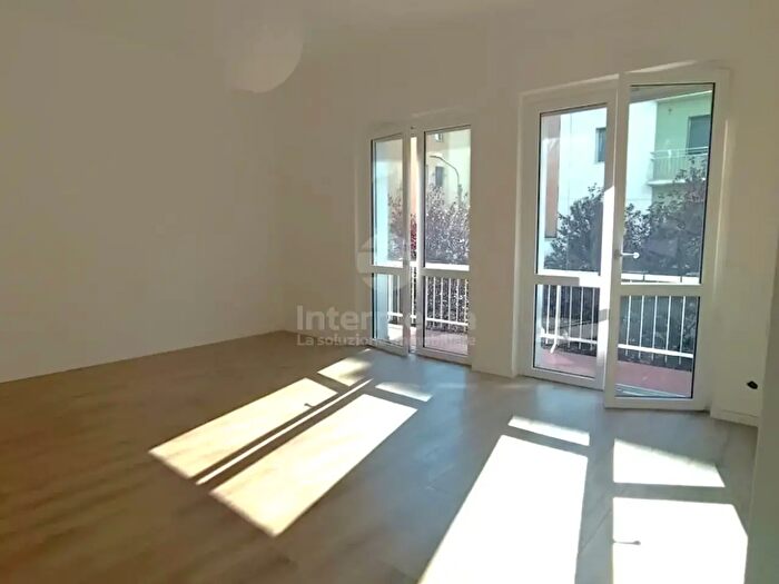 Appartamento bilocale in vendita in Via Pasubio, Brescia