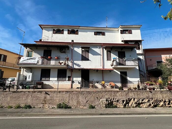 Appartamento trilocale in vendita in Fiano Romano