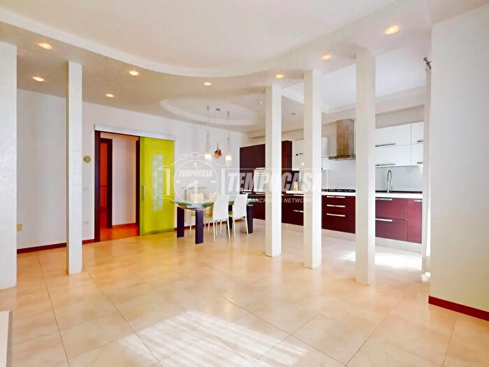 Appartamento trilocale in vendita in Chioggia