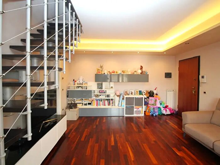 Appartamento trilocale in vendita in Via Morigia, Parabiago