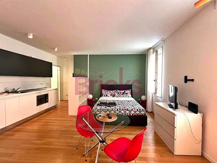 Appartamento monolocale in affitto in VIA MAGOLFA, Navigli Darsena, Milano