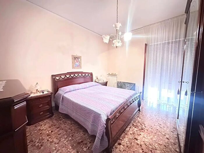 Appartamento trilocale in vendita in Via I Maggio, Casoria