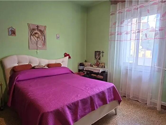 Appartamento trilocale in vendita in Modena