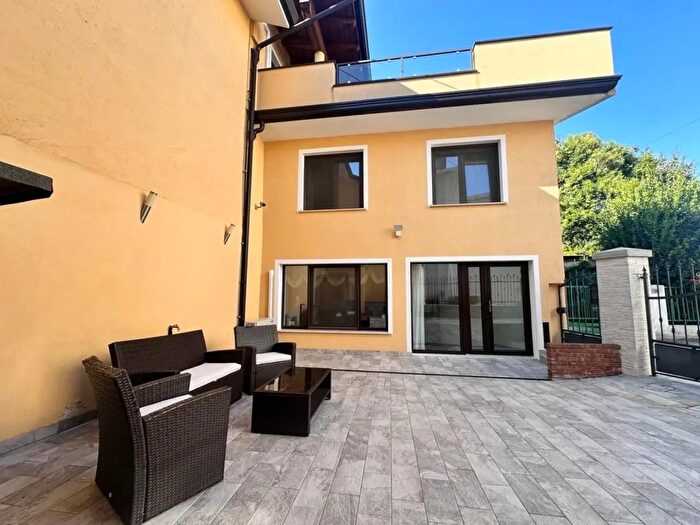 Casa con 5 locali in vendita in Via Roma, San Giovanni Al Natisone