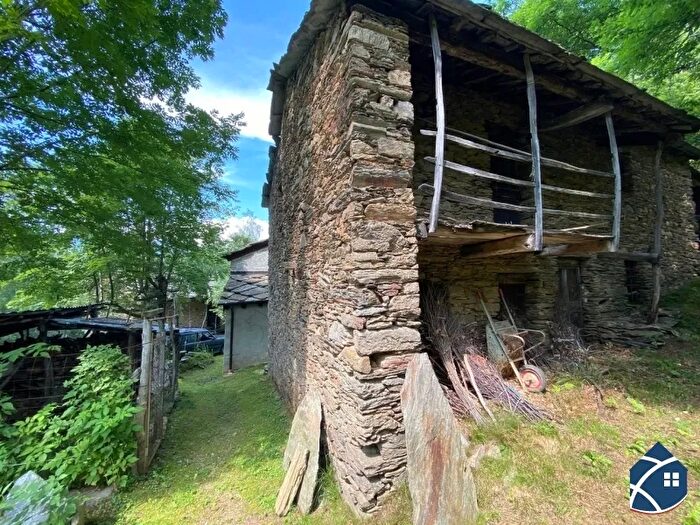 Casa quadrilocale in vendita in Pramollo