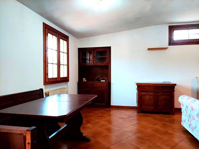 Appartamento quadrilocale in vendita in Via della Chiesa, Aurigo