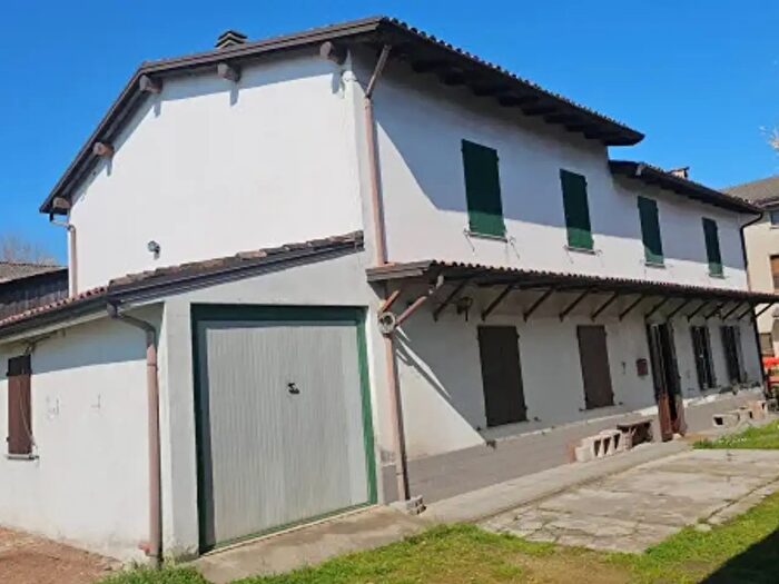 Casa con 6 locali in vendita in Via Botteghino, Arena Po