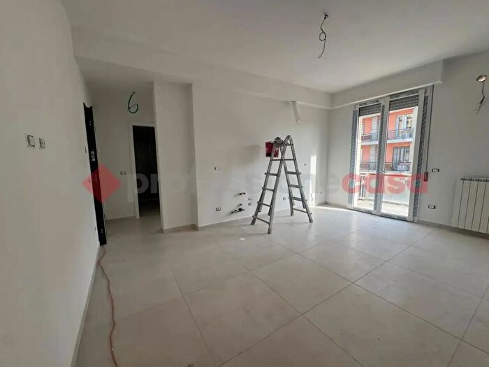 Appartamento trilocale in vendita in Via Domenico Moreni, Firenze