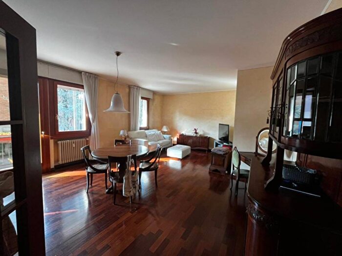 Appartamento trilocale in affitto in Via Jacopo Bonfadini, SantOsvaldo San Paolo, Padova