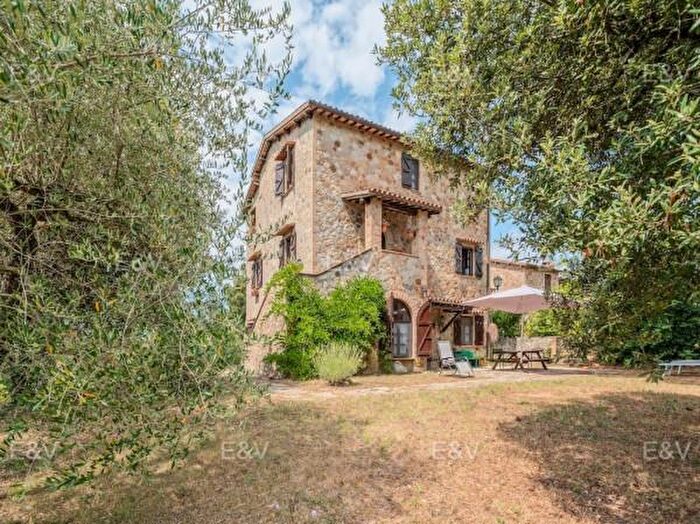 Appartamento quadrilocale in vendita in Strada Fontane, Ficulle