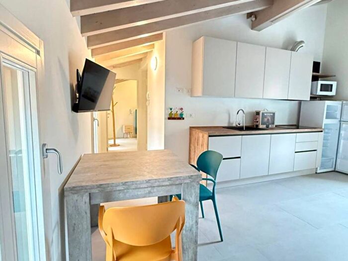 Appartamento bilocale in affitto in via Giulio Romano, Centro, Mantova