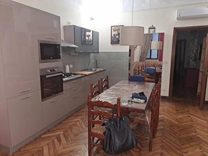 Appartamento trilocale in affitto in Stradone Farnese, Pubblico Passeggio, Piacenza