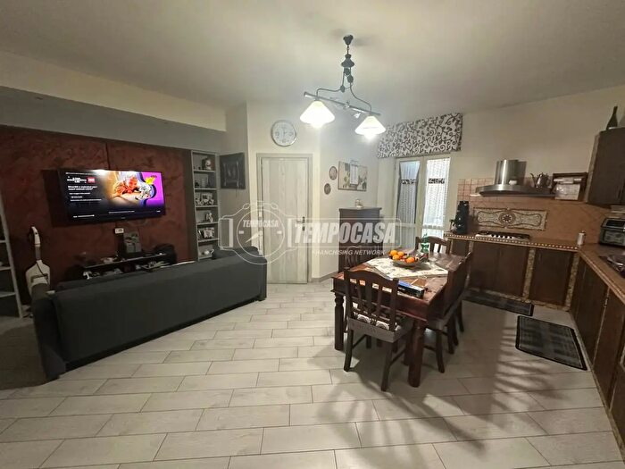 Casa quadrilocale in vendita in Corso della Resistenza, Acerra