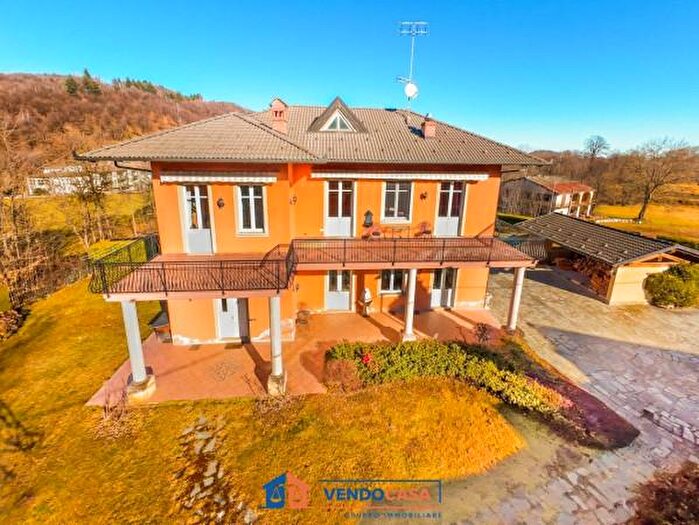 Casa con 6 locali in vendita in Via del Colletto, Peveragno