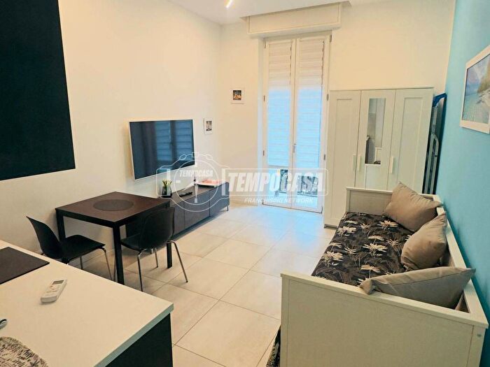 Appartamento monolocale in affitto in Via Ampola, Ripamonti Fondazione Prada, Milano