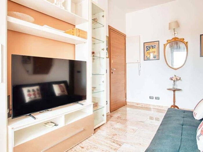 Appartamento trilocale in affitto in Via Volvinio, Cermenate Abbiategrasso, Milano