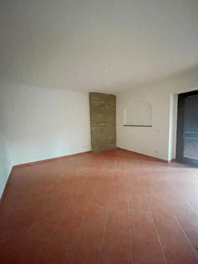 Appartamento con 5 locali in vendita in Calci