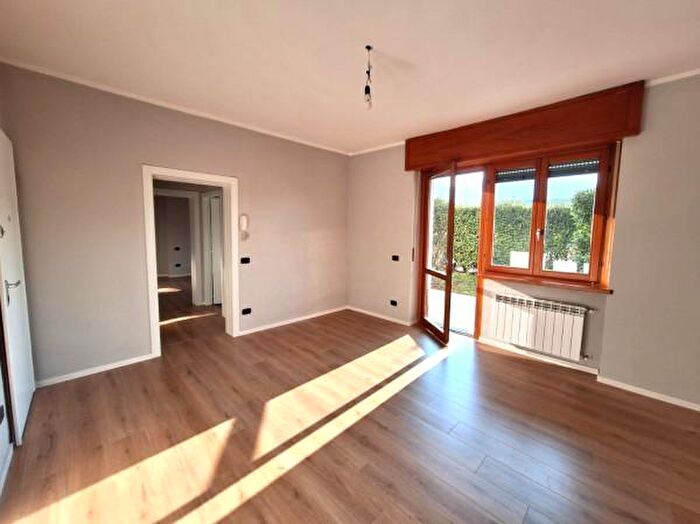 Appartamento bilocale in vendita in Via Giosuè Carducci, Cazzano SantAndrea