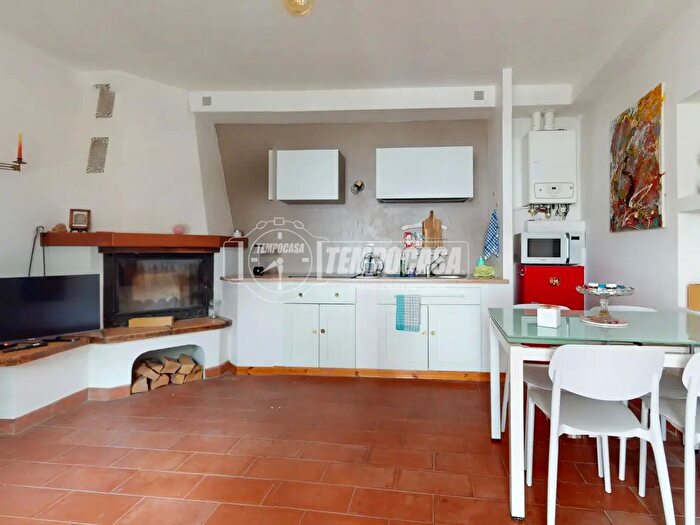 Appartamento trilocale in vendita in Via Montevecchio Savigno a, Valsamoggia