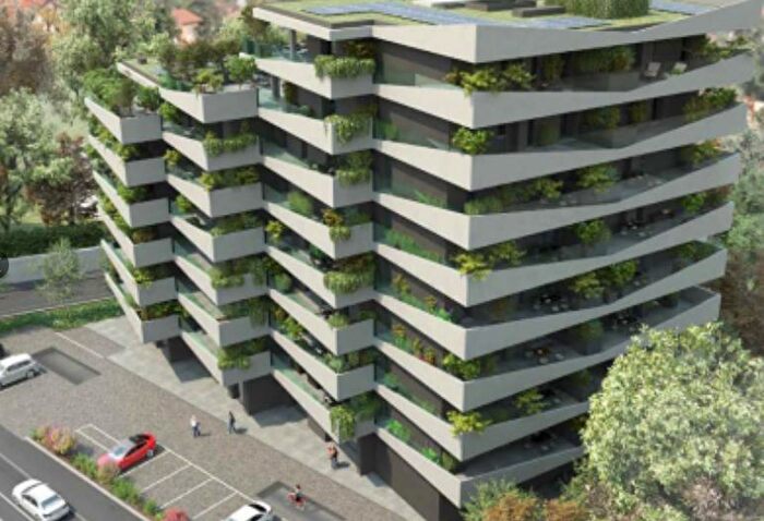 Appartamento trilocale in vendita in Via Toscana, Bologna