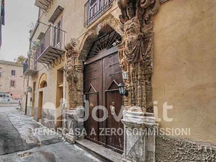 Appartamento quadrilocale in vendita in Vicolo Muzio, Palermo