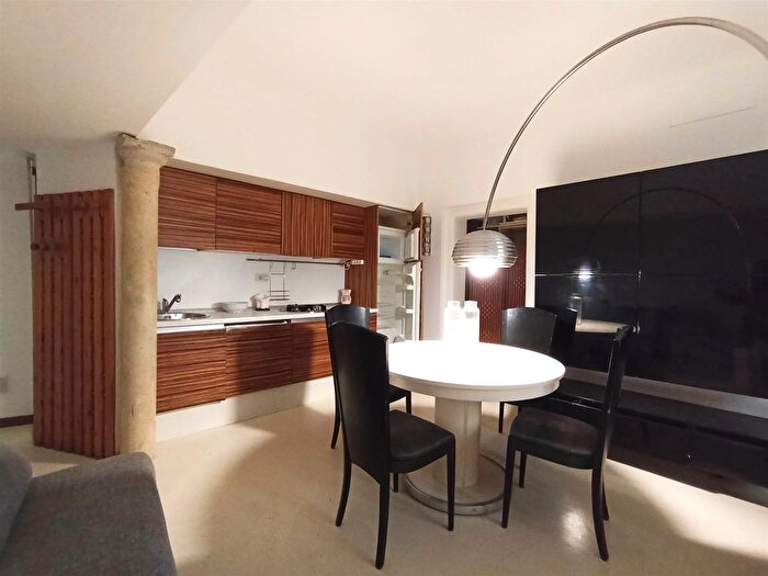 Casa quadrilocale in vendita in Piazzale Fratelli Cervi Coriano, Coriano