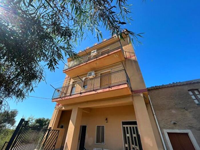Casa con 6 locali in vendita in Contrada Faia, Sant'Agata Di Militello