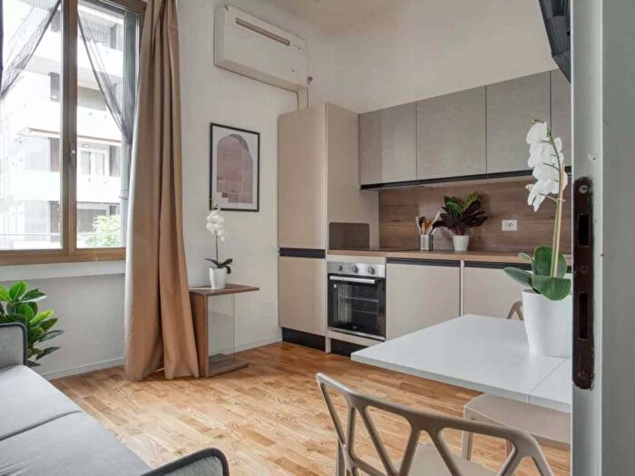 Appartamento monolocale in affitto in Via Ottavio Rinuccini, Rovereto, Milano