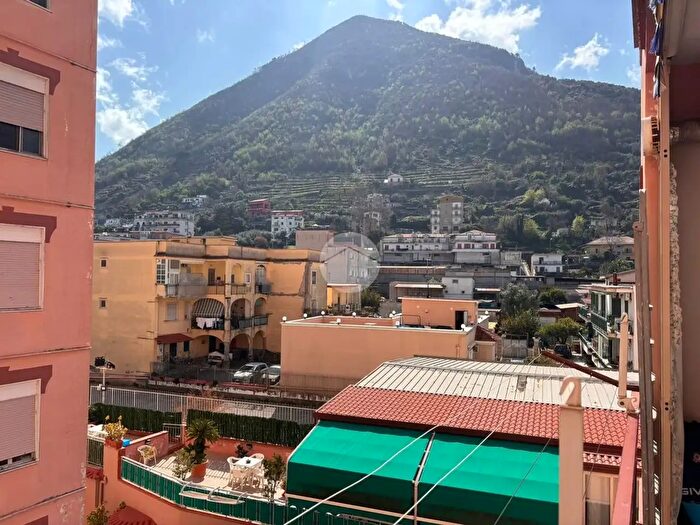 Appartamento bilocale in vendita in Via Castellammare, Gragnano