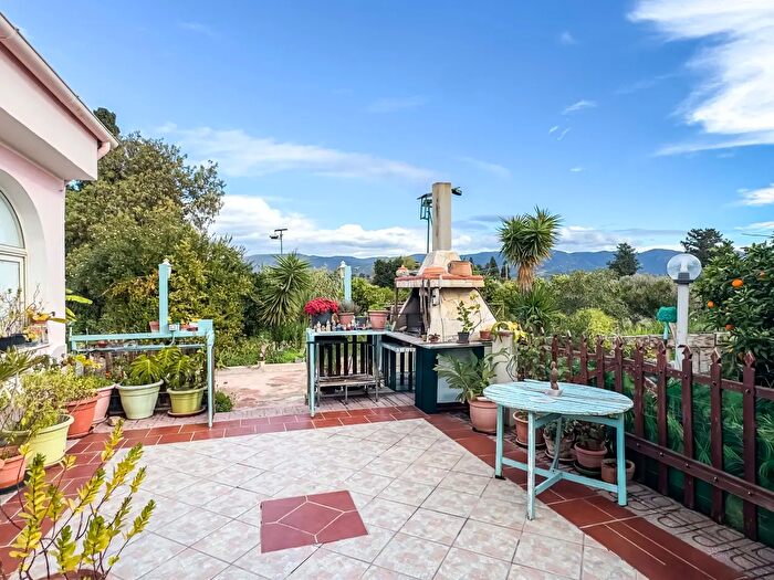 Casa quadrilocale in vendita in Via delle Begonie, Quartucciu