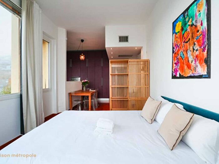 Appartamento trilocale in affitto in Via Antonio Bertola, Piazza Solferino, Torino